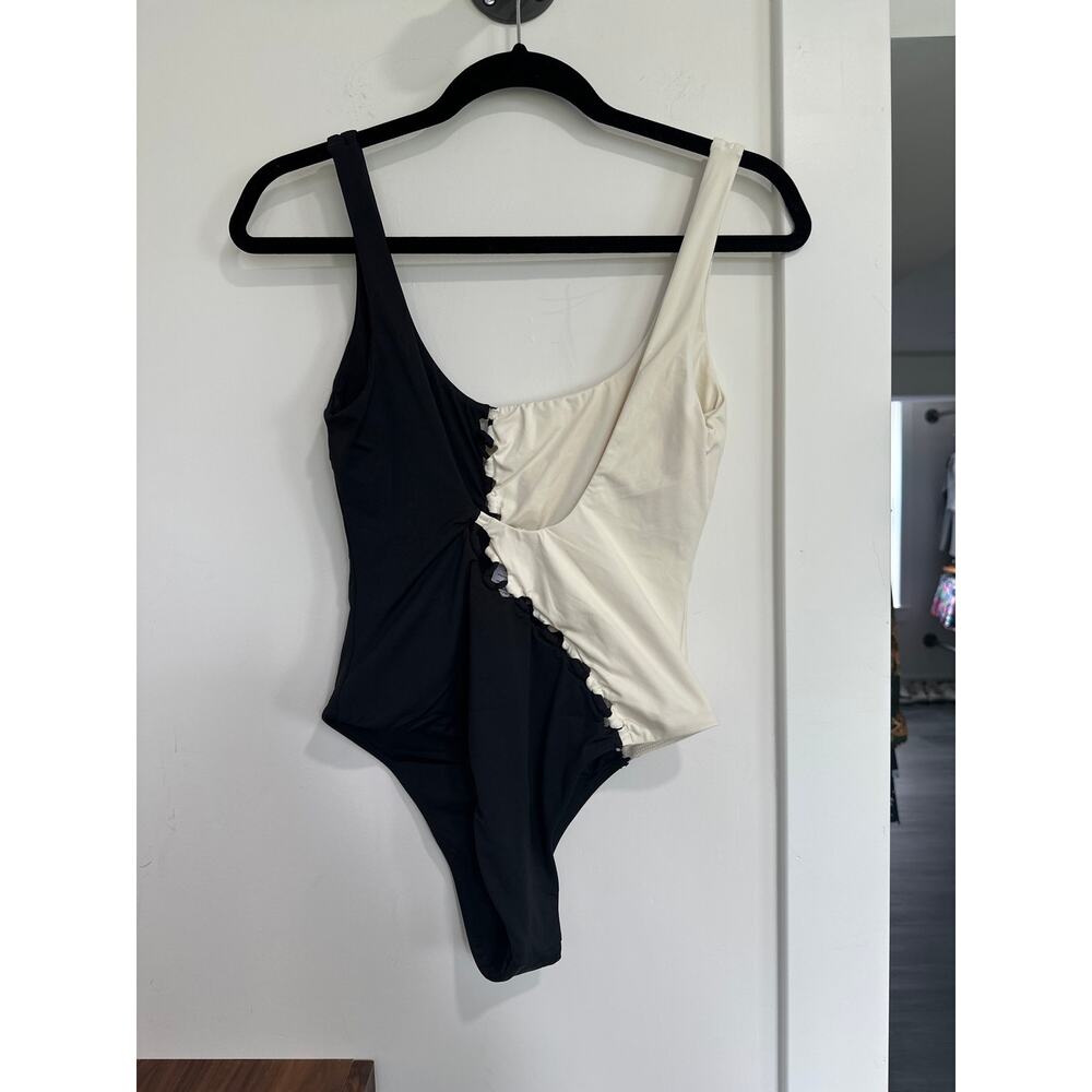 L*Space Solstice Bitsy Cutout Colorblocl One Piece Bathing Suit Size M - Picture 4 of 5